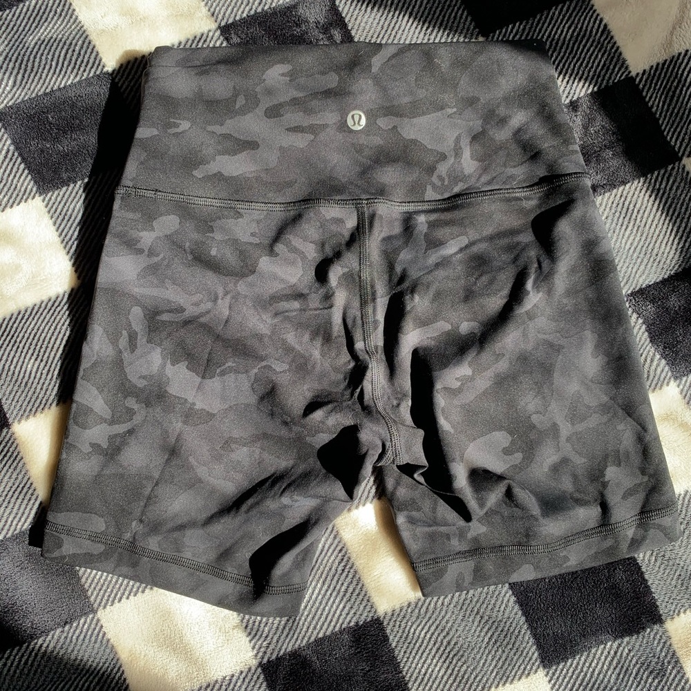 Lululemon shorts ‘6